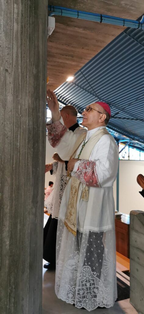 Dedicazione e consacrazione della chiesa