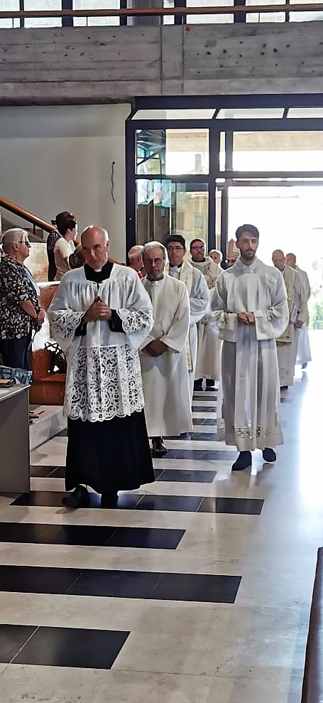 Processione - Dedicazione e consacrazione della chiesa