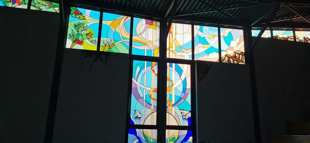 Vetrata parrocchia San Pio X Loano